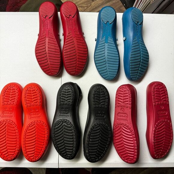 Lot of 5 pairs of women’s crocs shoes ballet slip on size 10 rubber water - Picture 5 of 5